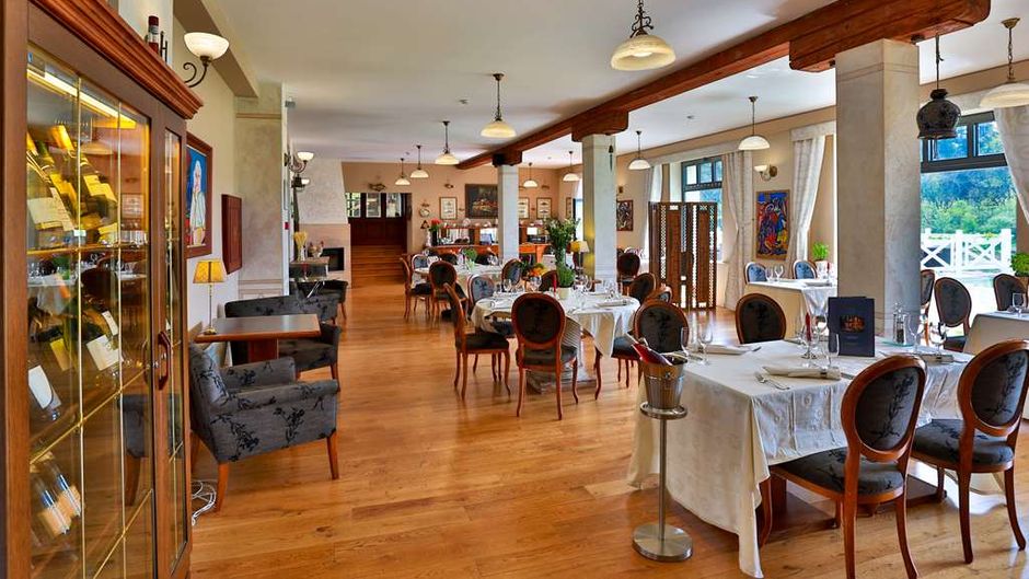 Romantic Hotel Mlyn Restaurant
