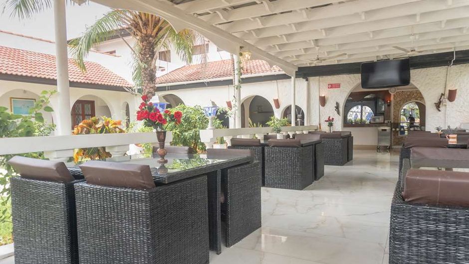 Best Western Jangwani Sea Breeze Resort Lobby