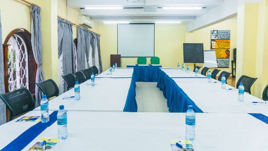 Best Western Jangwani Sea Breeze Resort Meeting