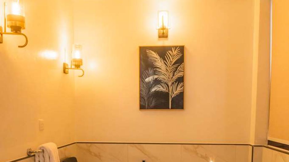 Best Western Jangwani Sea Breeze Resort Suite