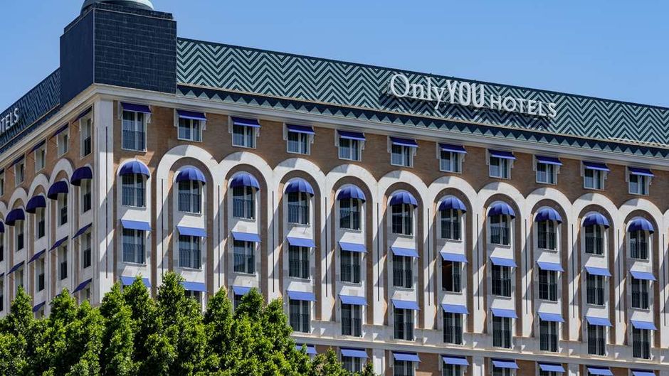 Only YOU Hotel Sevilla Exterior