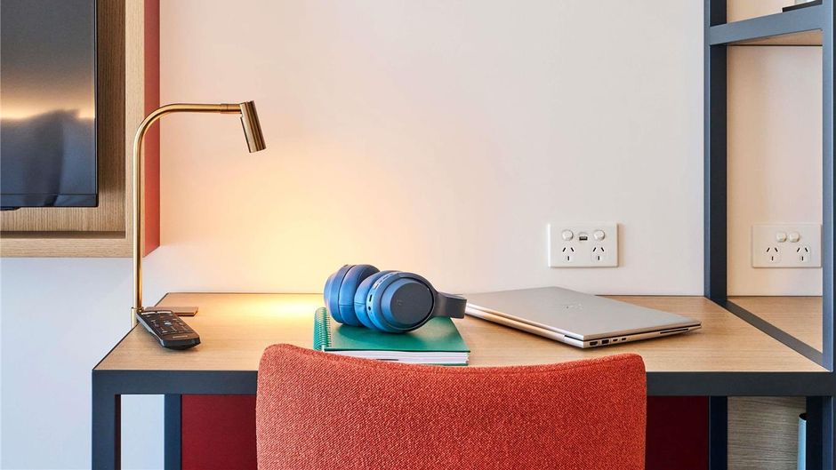 Ibis Styles Melbourne Airport Room