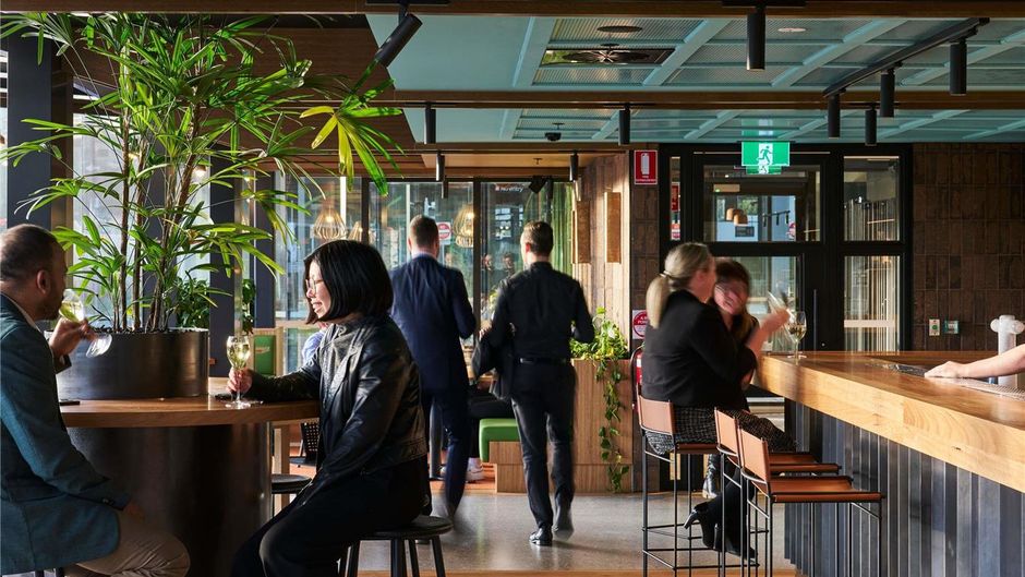 Novotel Melbourne Airport Restaurant