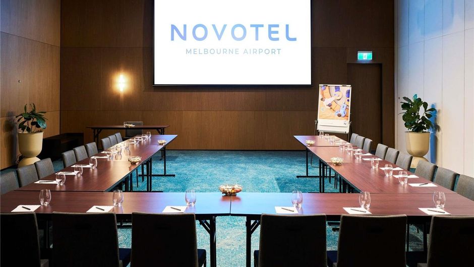 Novotel Melbourne Airport Exterior