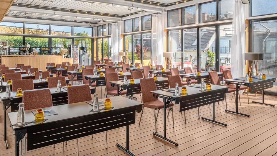 Pullman Budapest Meeting