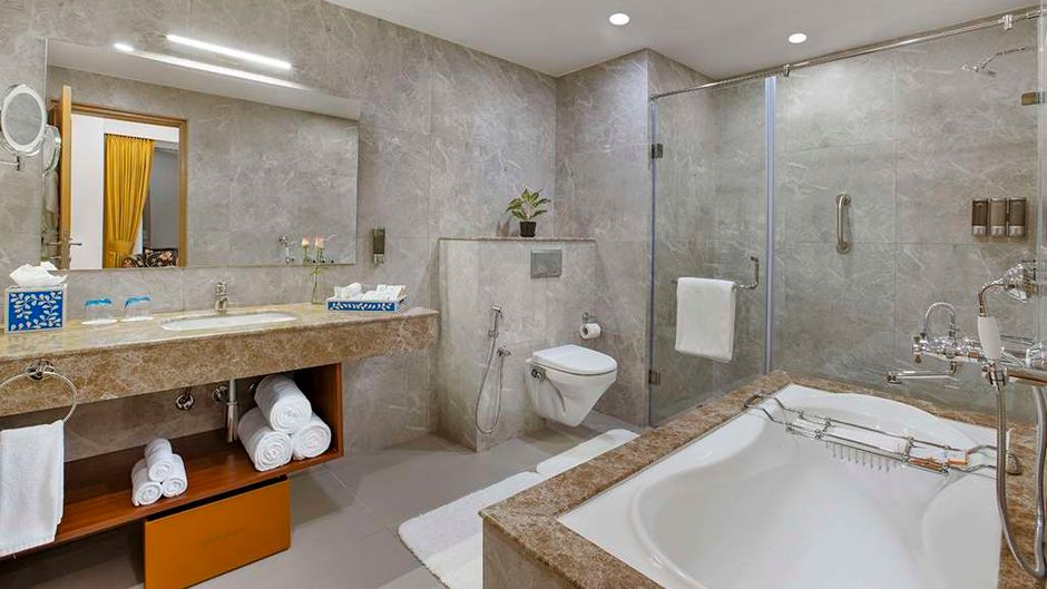 ExpoInn Suites & Convention Suite
