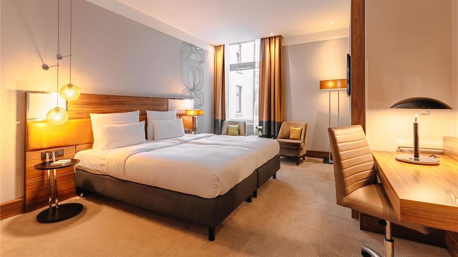 Reichshof Hamburg Room
