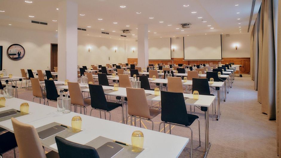 Reichshof Hamburg Meeting