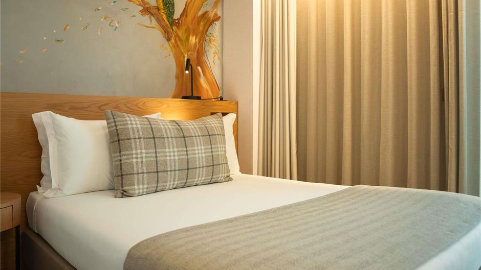 Ibis Styles Lisbon Airport Room