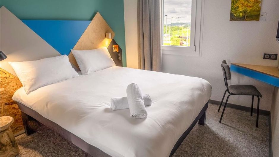 Greet Montbeliard Room