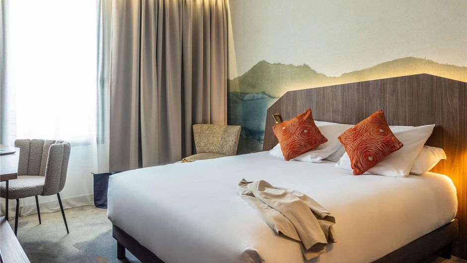 Mercure Aix-en-Provence La Duranne Gare Room