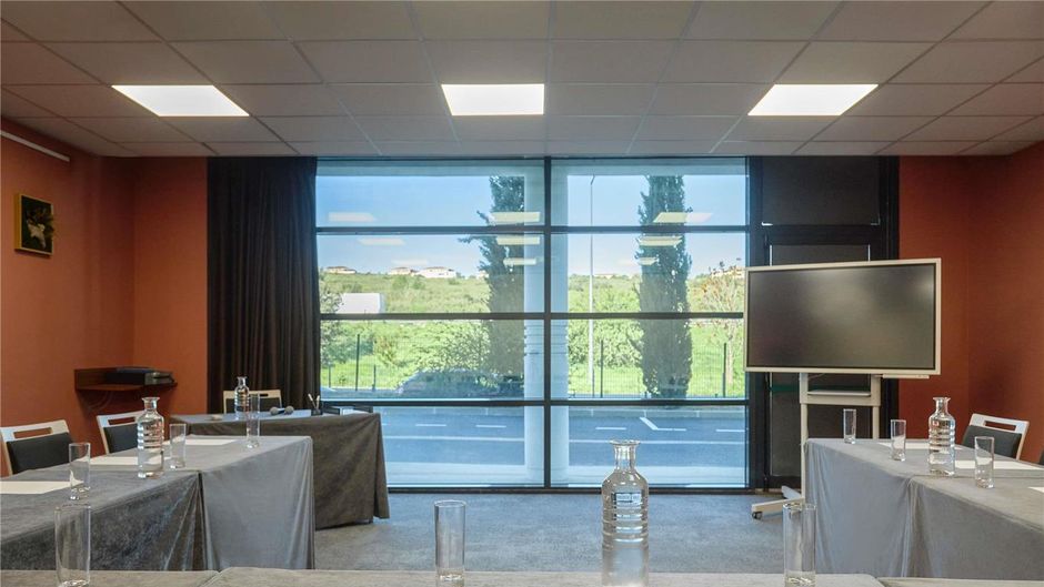 Mercure Aix-en-Provence La Duranne Gare Meeting