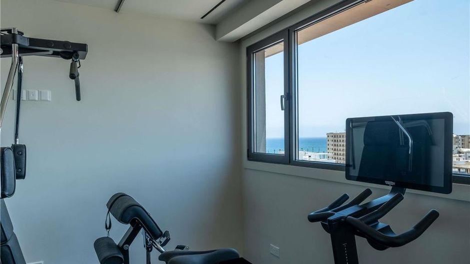 Mercure Larnaca City Health