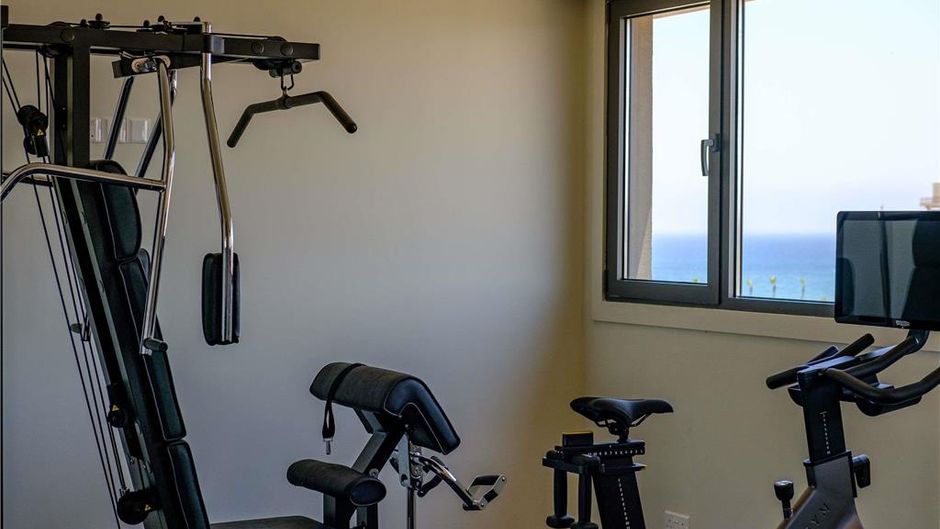 Mercure Larnaca City Health