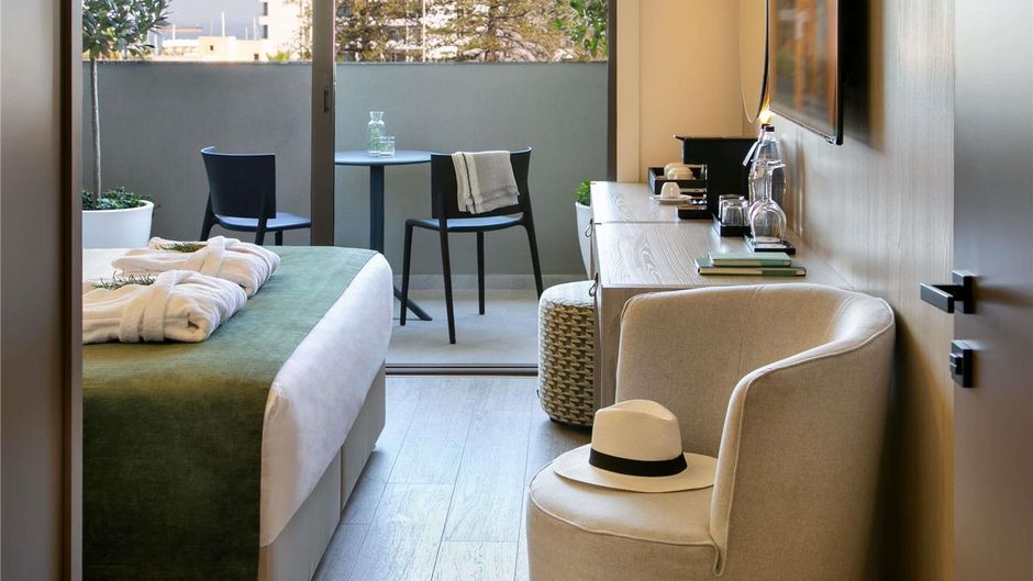 Mercure Larnaca City Suite