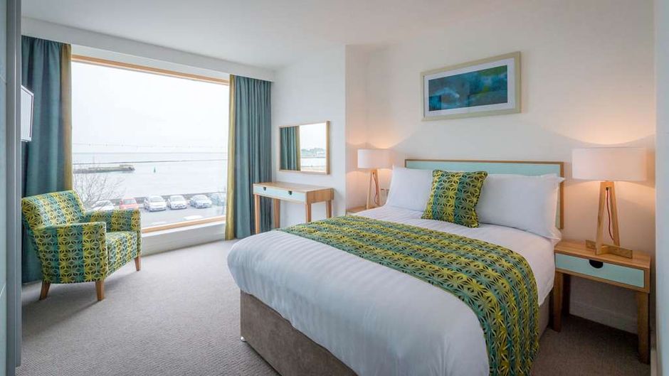 Talbot Suites at Stonebridge Room
