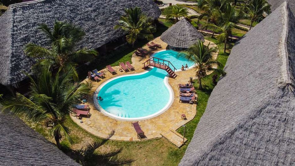 Karafuu Beach Resort and Spa Exterior