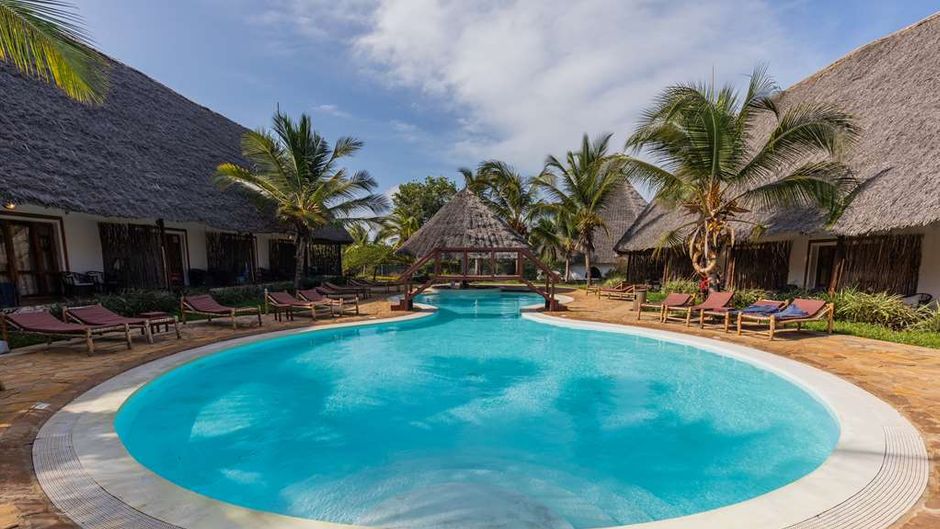 Karafuu Beach Resort and Spa Pool