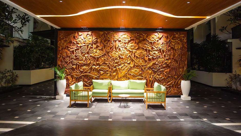 Cross Vibe Paasha Atelier Lobby