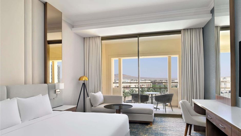Movenpick Hotel Waad Al Shamal Room