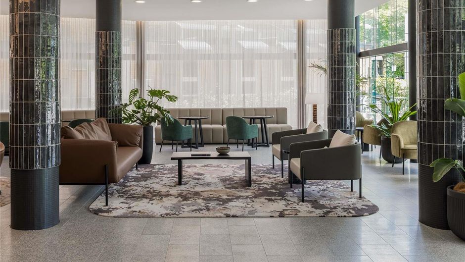 Mercure Brisbane Spring Hill Exterior