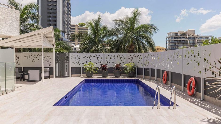 Mercure Brisbane Spring Hill Exterior