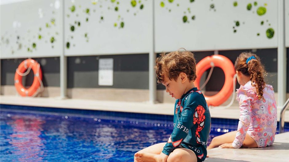 Mercure Brisbane Spring Hill Pool