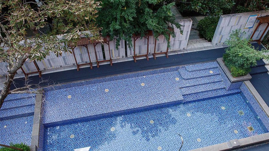 Swissotel Hot Spring Hotel Xi'an Xinxing Exterior