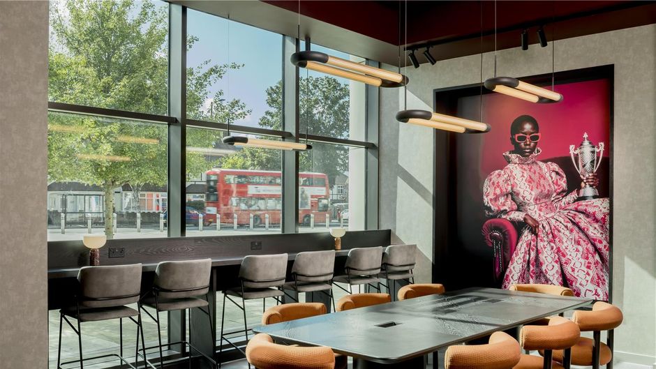Radisson Red London Twickenham Lobby