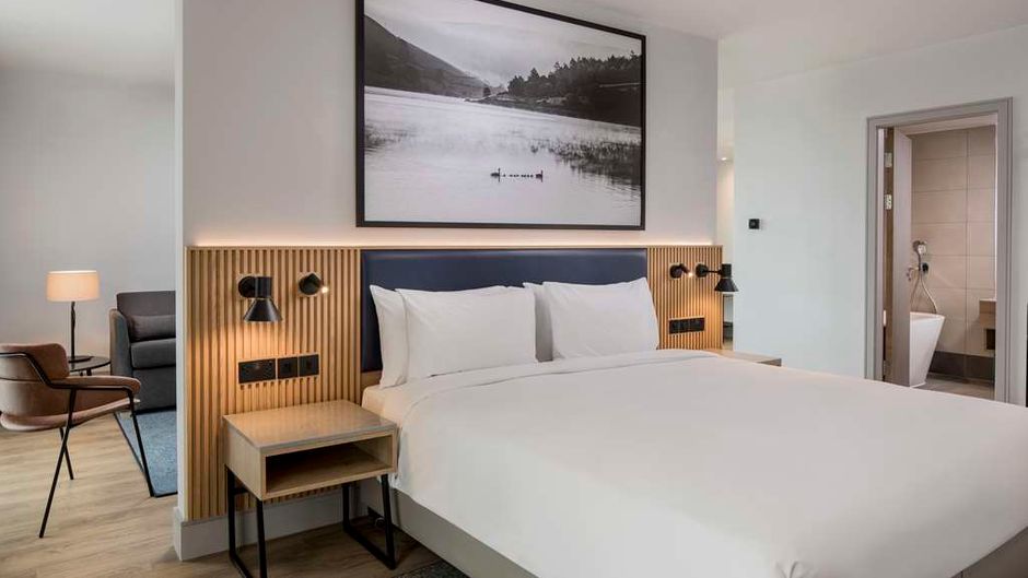 Radisson Blu Hotel, Sheffield Suite