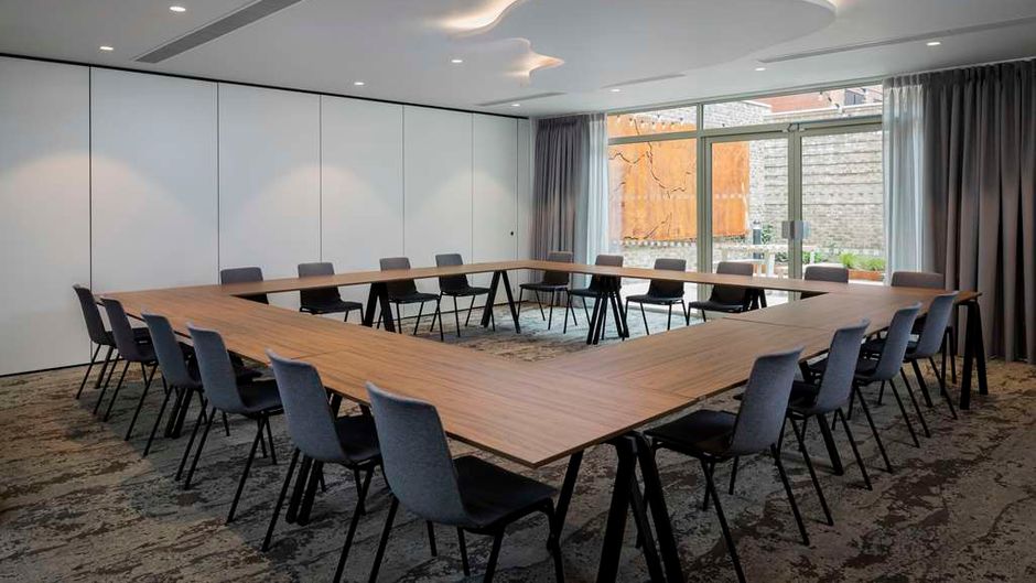 Radisson Blu Hotel, Sheffield Meeting
