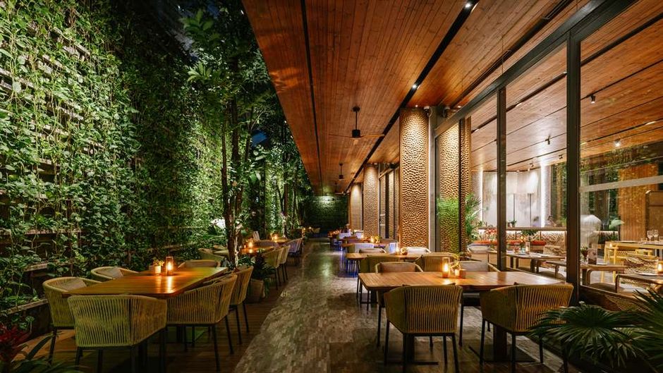 Ad Lib, Bangkok Restaurant