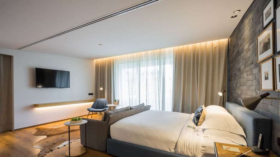 Ad Lib, Bangkok Suite