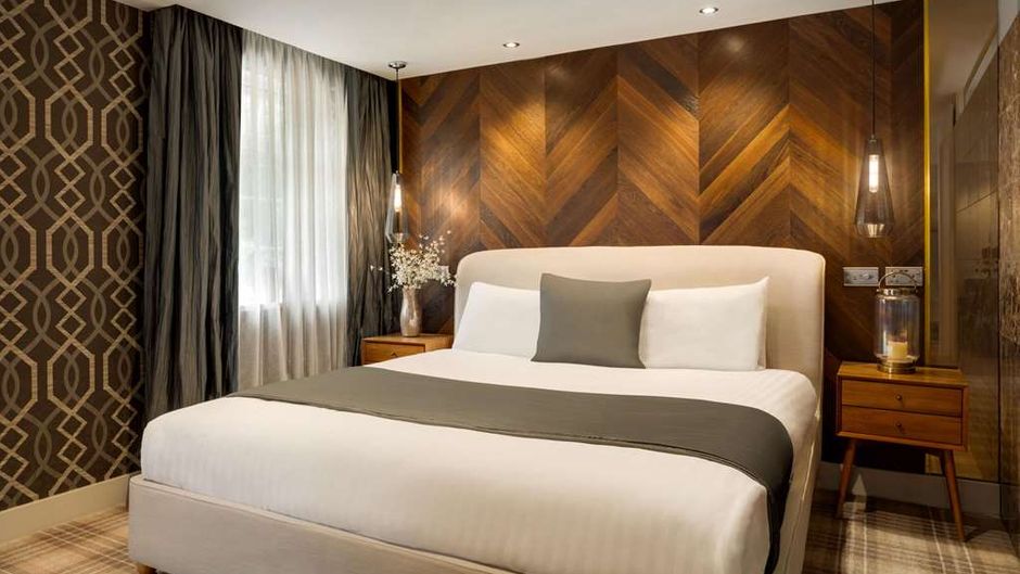 Heritage Park Hotel Suite