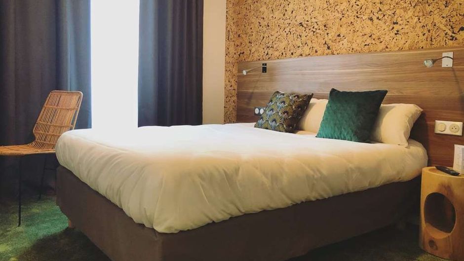 Urban Jungle Hotel Orleans Room