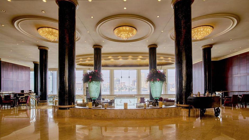 Hilton Cairo Grand Nile Lobby