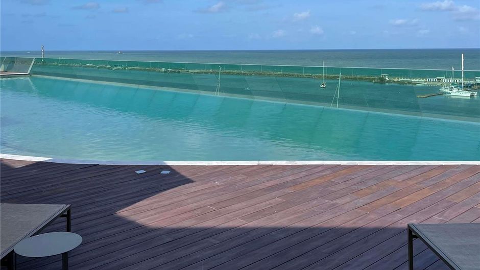 Novotel Recife Marina Pool