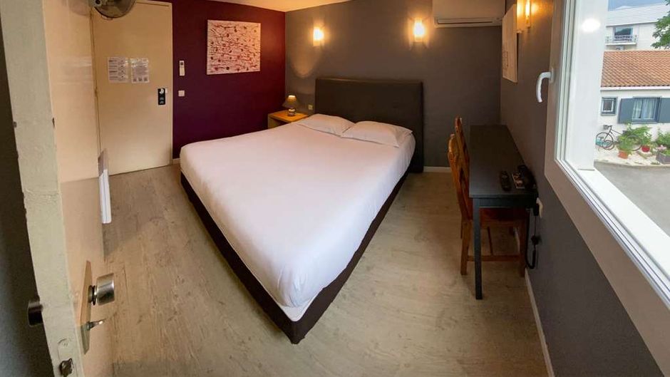 Le Sud Hotel Inter-Hotel Room