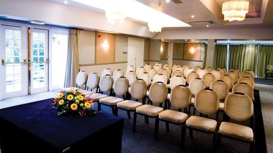 Buchanan Arms Hotel & Leisure Meeting