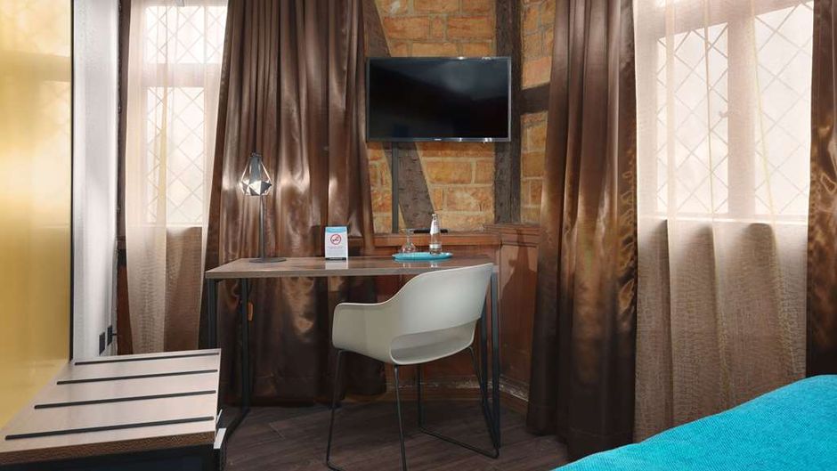 Ritter Hotel Room