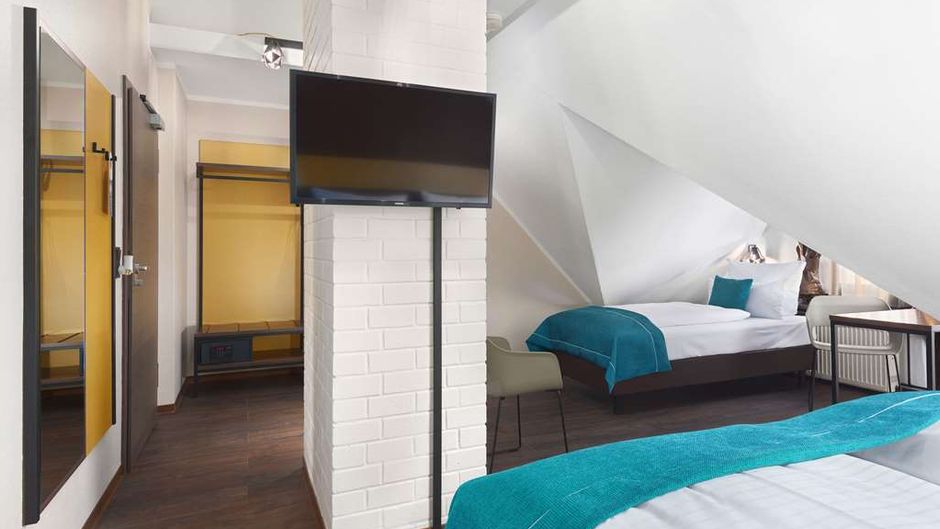 Ritter Hotel Room