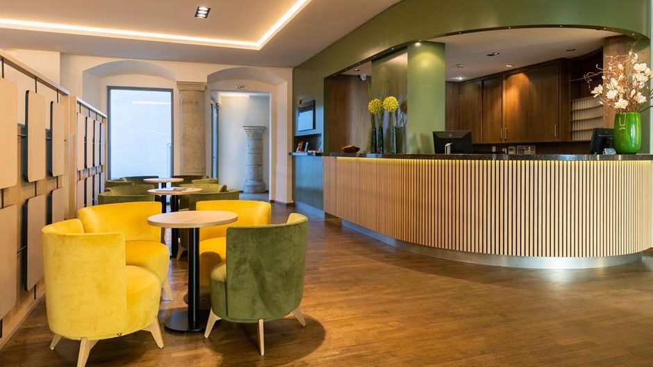 Altstadthotel Arch Lobby