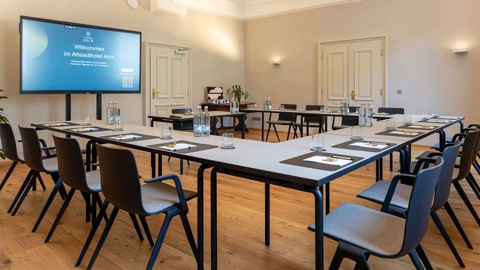 Altstadthotel Arch Meeting