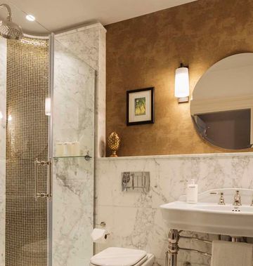 The Cliff Townhouse
