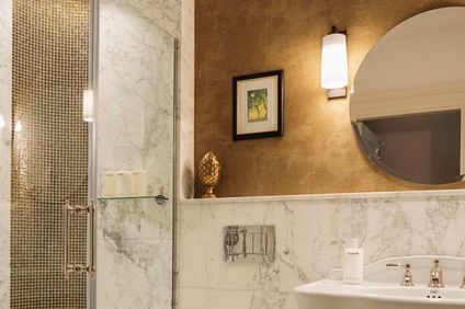 The Cliff Townhouse