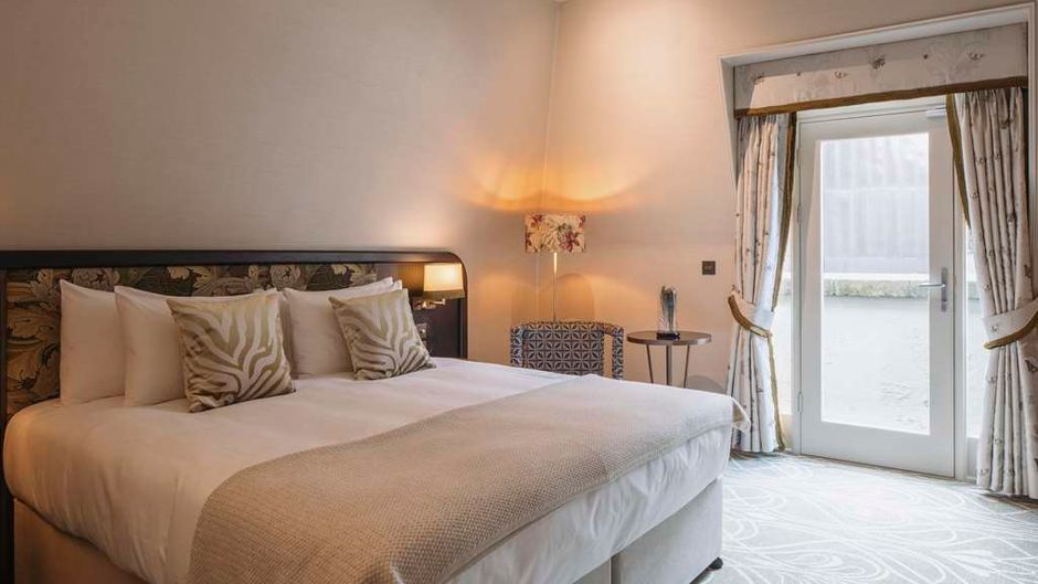 The Cliff Townhouse Room
