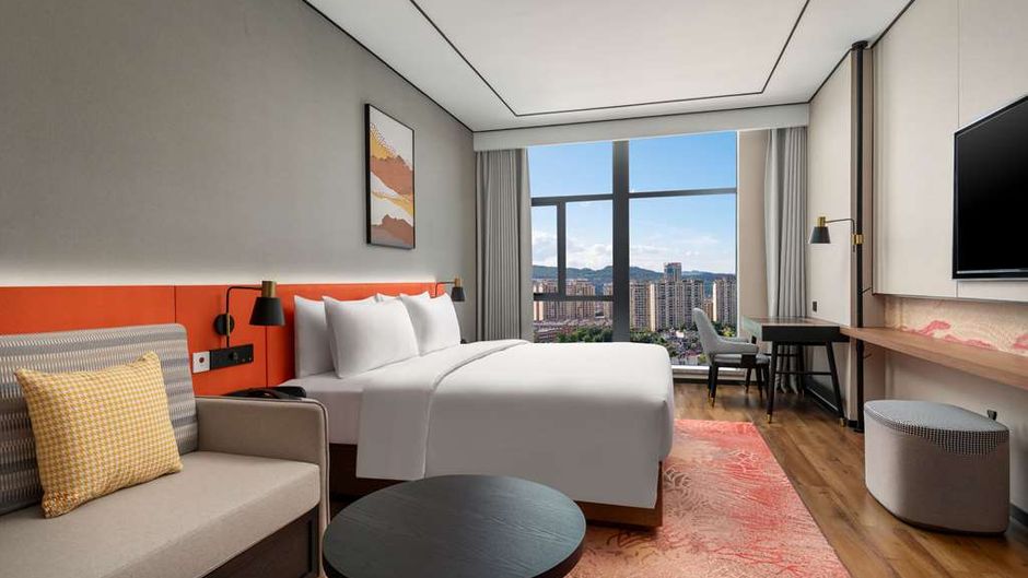 Hilton Garden Inn Xingyi Wanfenglin Room