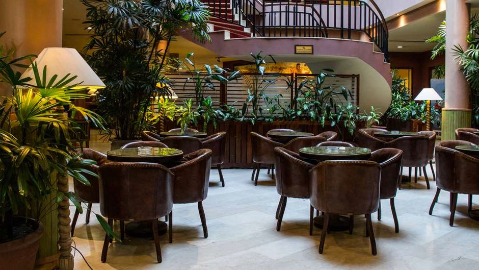 Hotel Memling Lobby