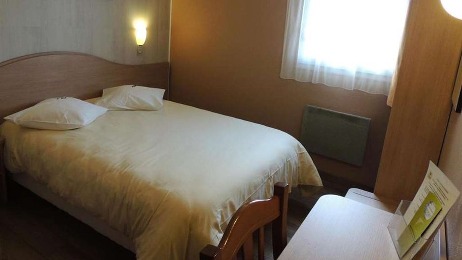 Lerelais du Parisis Room