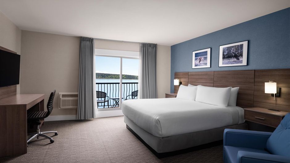 Anchor Inn & Suites, BW Signature Coll Suite